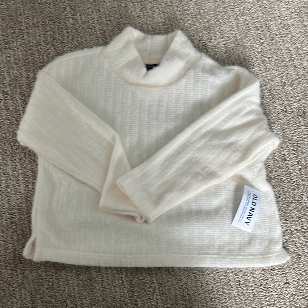 Old Navy Cream Textured Knit Turtleneck Sweater